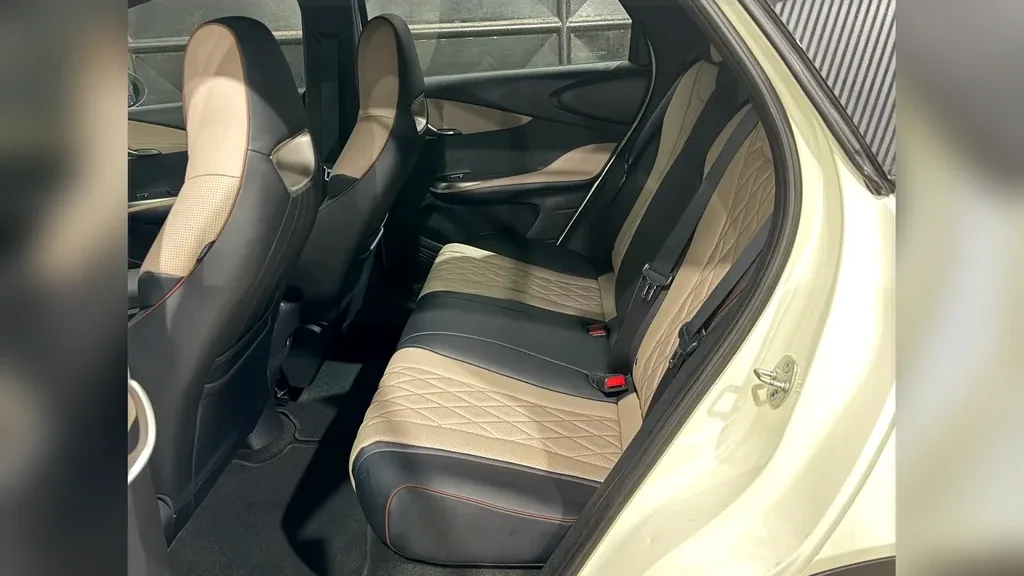 BYD Dolphin - Imagem 10