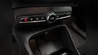 Volvo XC40 - Miniatura 9