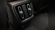 Volvo XC40 - Miniatura 14