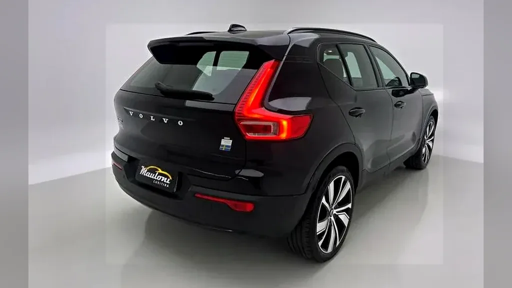 Volvo XC40 - Imagem 2