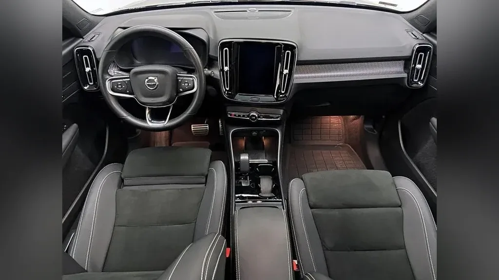 Volvo XC40 - Imagem 7