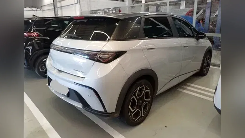 BYD Dolphin Plus - Imagem 2