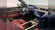 Audi E-tron S Sportback - Miniatura 15