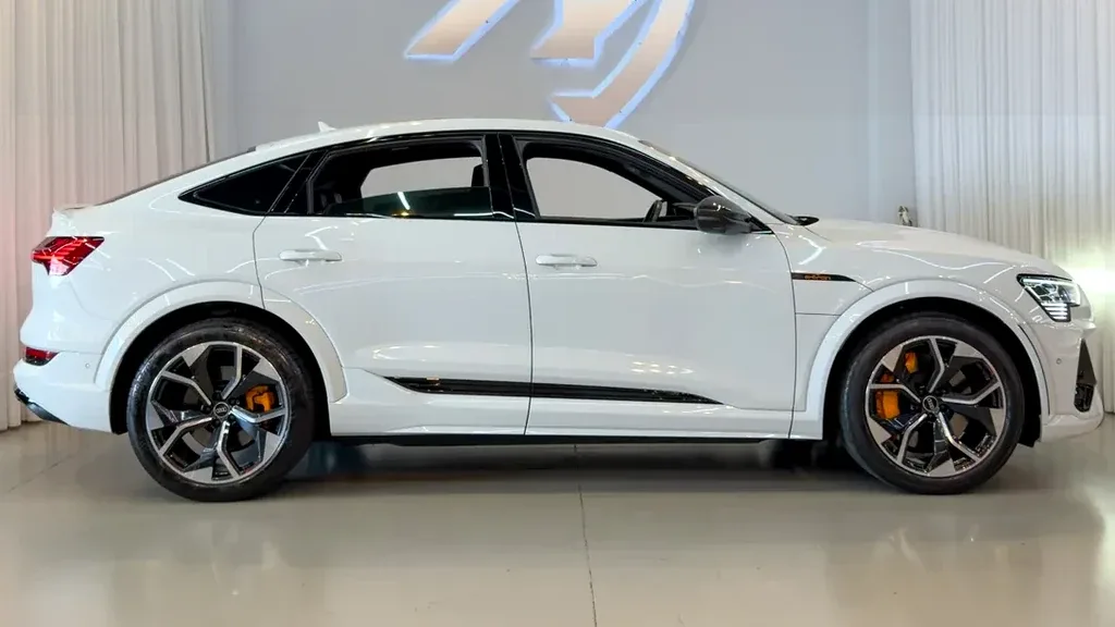 Audi E-tron S Sportback - Imagem 5