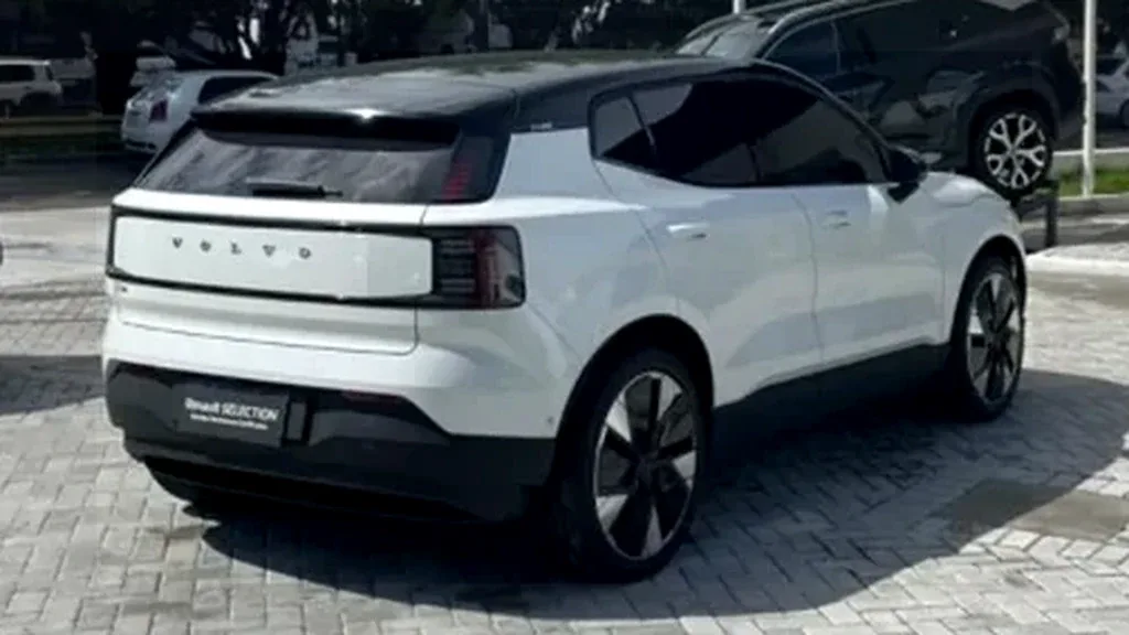 Volvo EX30 - Imagem 6