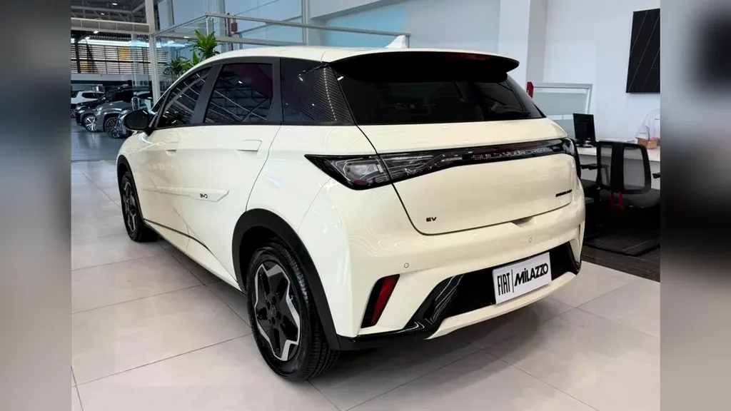 BYD Dolphin - Imagem 4