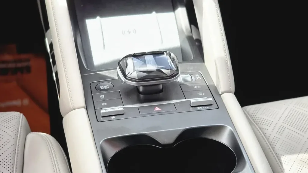 BYD Yuan Pro - Imagem 14