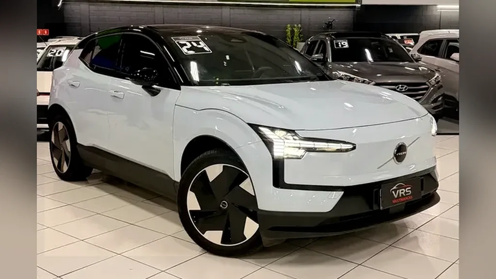 Volvo EX30 - Imagem 2