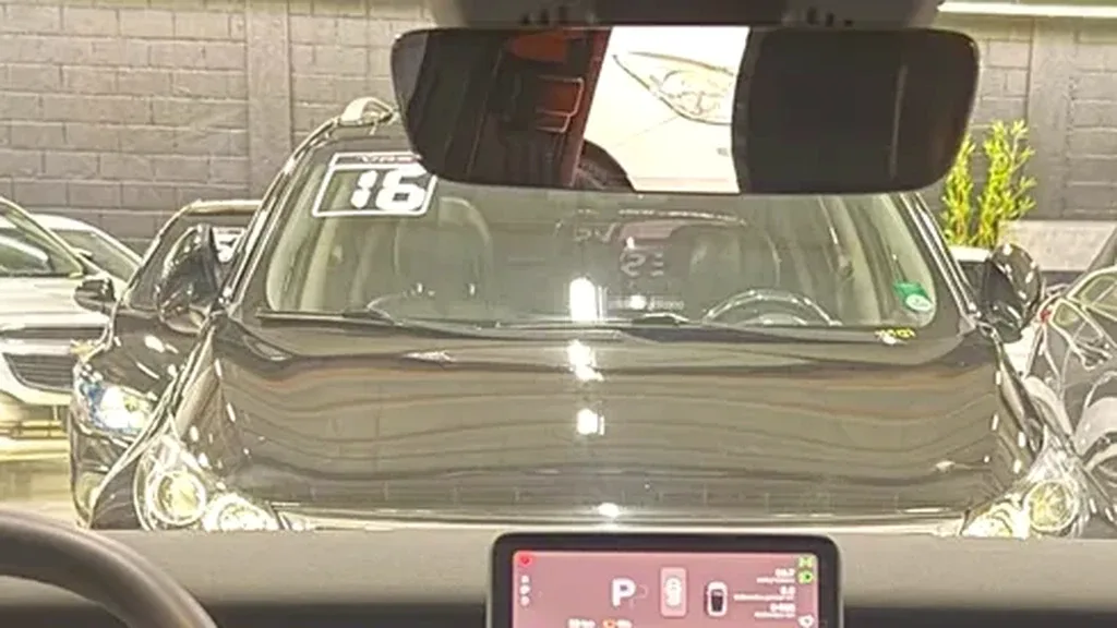 Volvo EX30 - Imagem 10