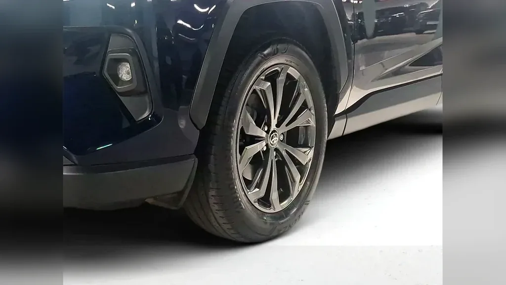 Toyota Rav4 - Imagem 7