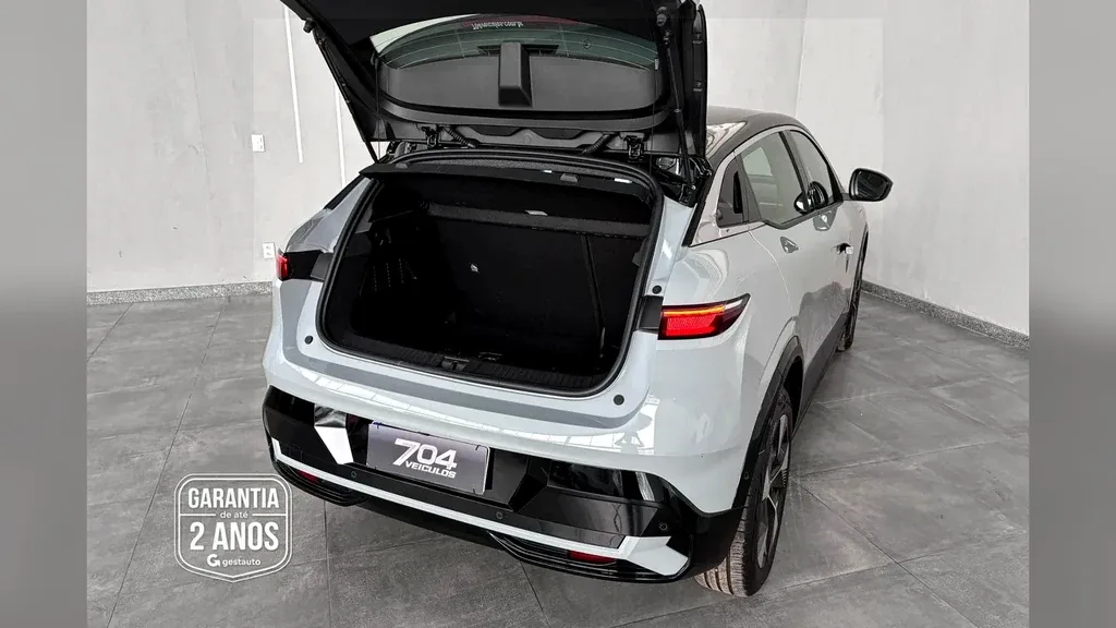 Renault Megane E-tech Electric - Imagem 5