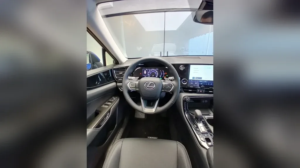 Lexus Nx - Imagem 15