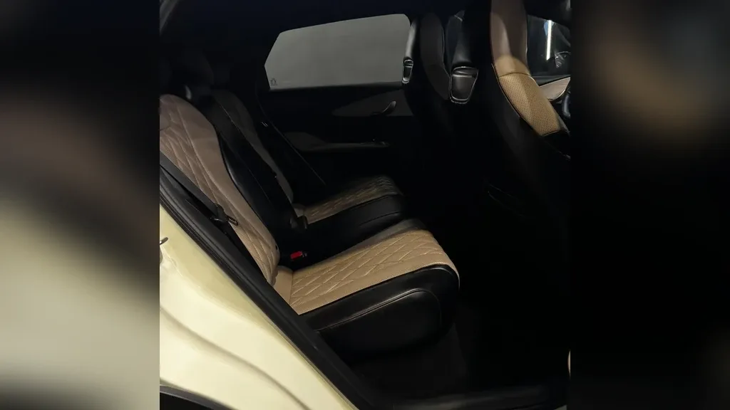 BYD Dolphin - Imagem 8