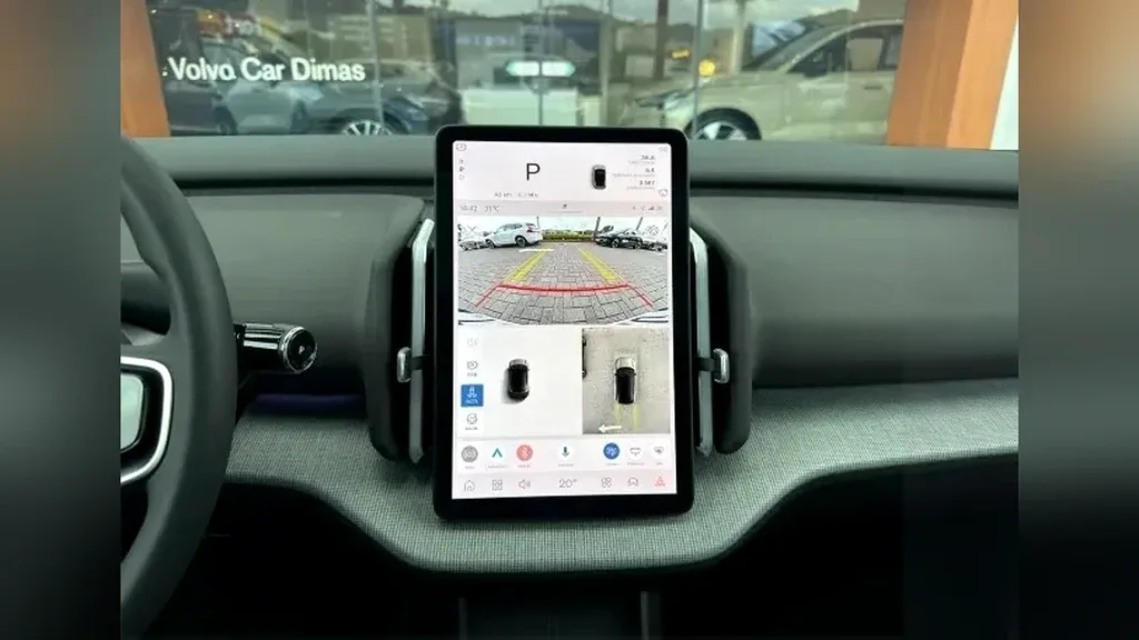 Volvo EX30 - Imagem 8