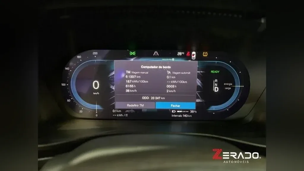 Volvo C40 Recharge - Imagem 13