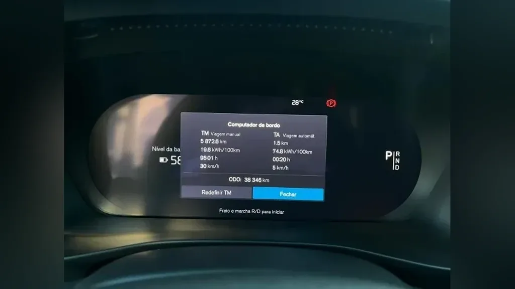 Volvo XC40 Recharge - Imagem 18