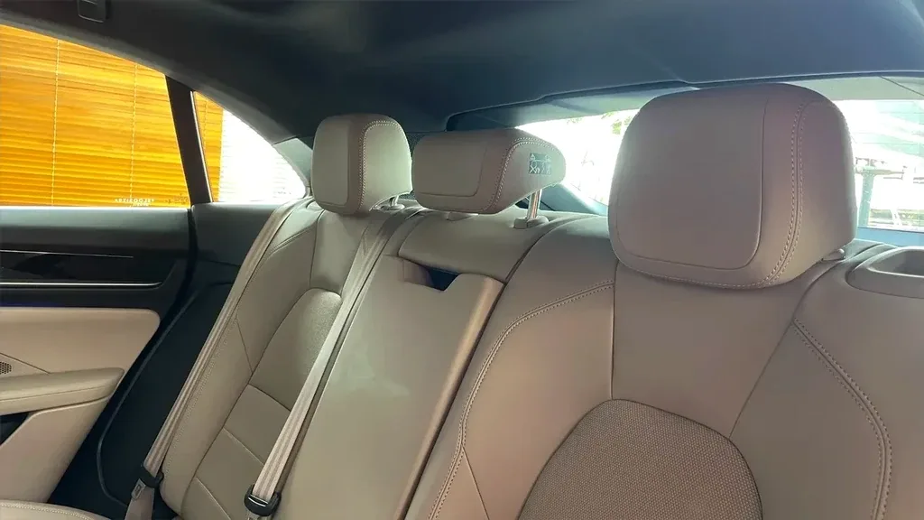 Porsche Macan - Imagem 12