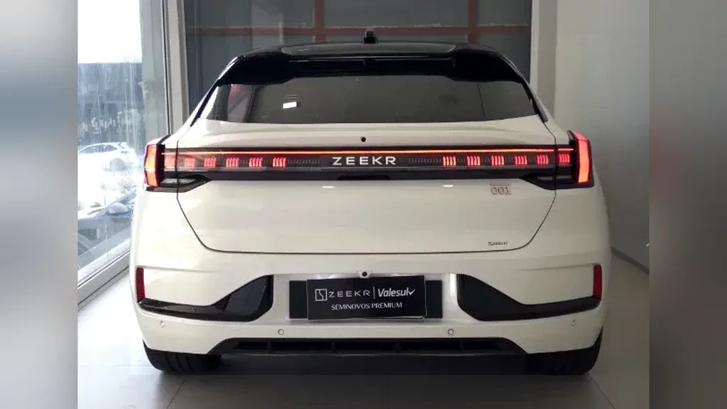 Zeekr 001 - Imagem 13