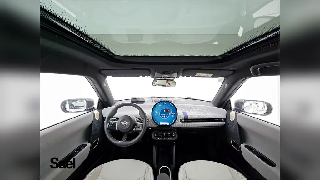 Mini Cooper SE - Imagem 12