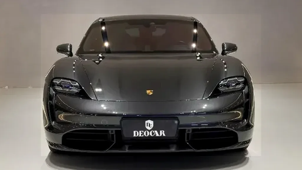 Porsche Taycan - Imagem 2