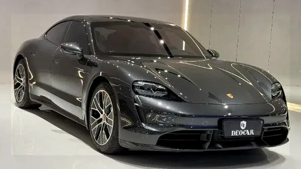 Porsche Taycan - Imagem 3