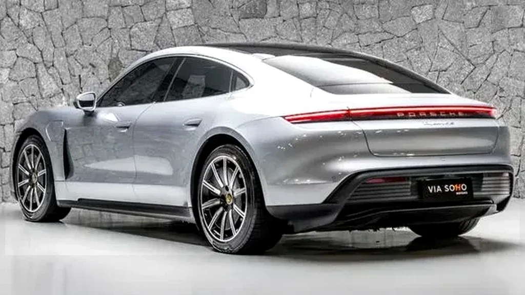 Porsche Taycan - Imagem 5