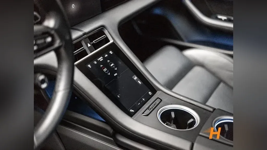 Porsche Taycan - Imagem 9