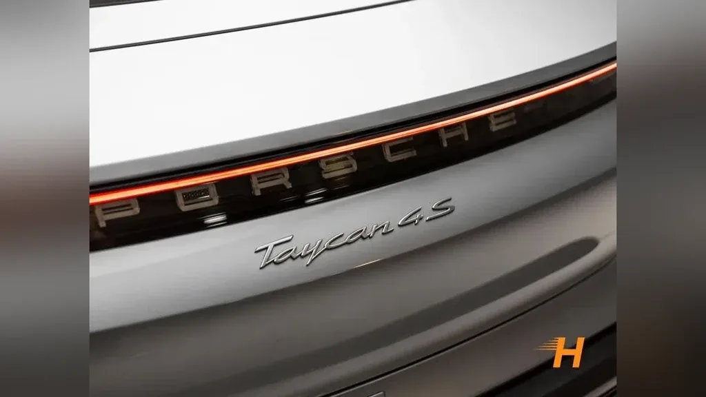 Porsche Taycan - Imagem 20