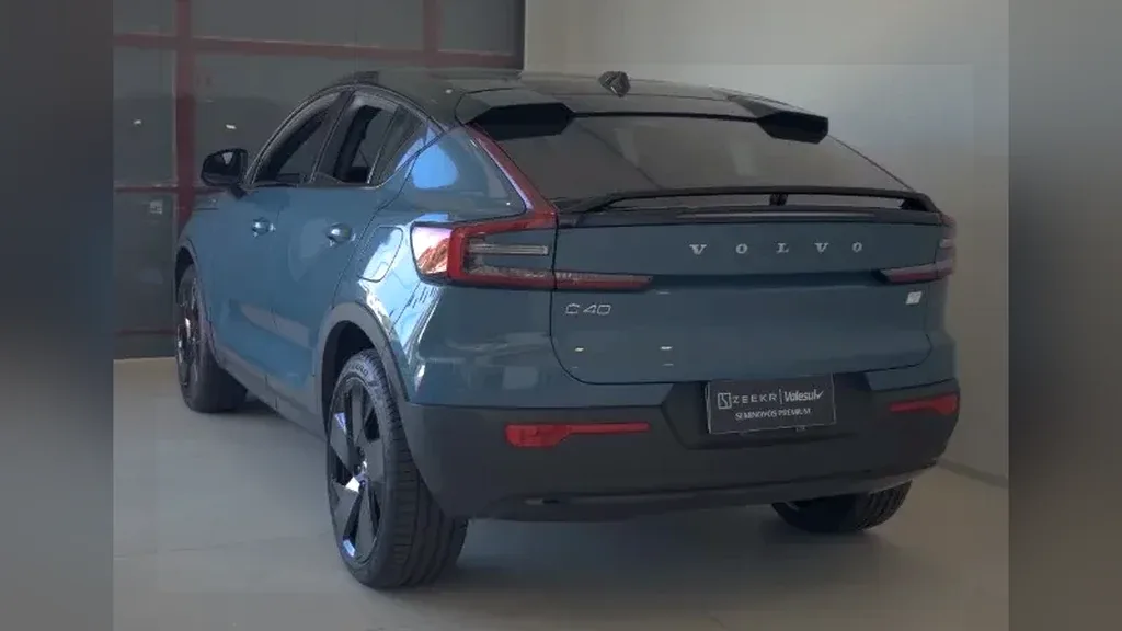 Volvo C40 Recharge - Imagem 4