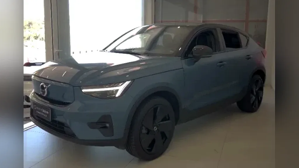 Volvo C40 Recharge - Imagem 14