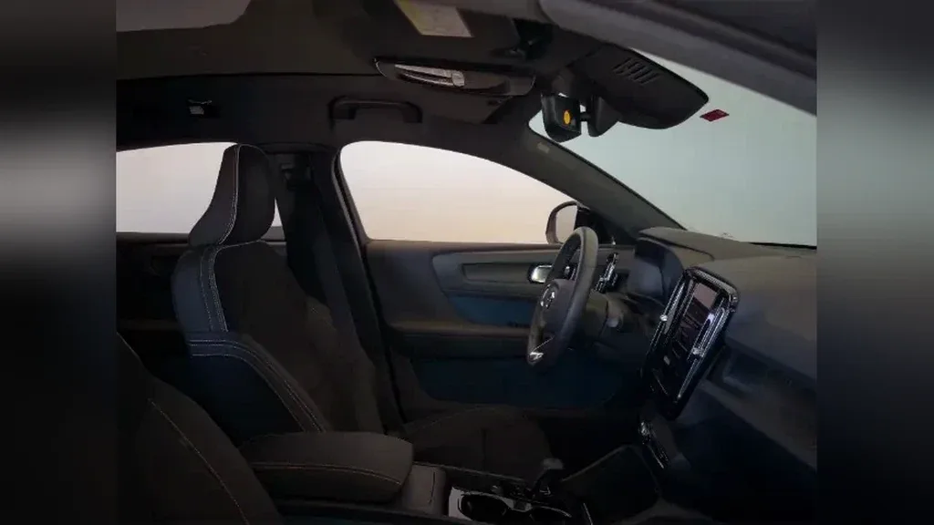 Volvo C40 Recharge - Imagem 16