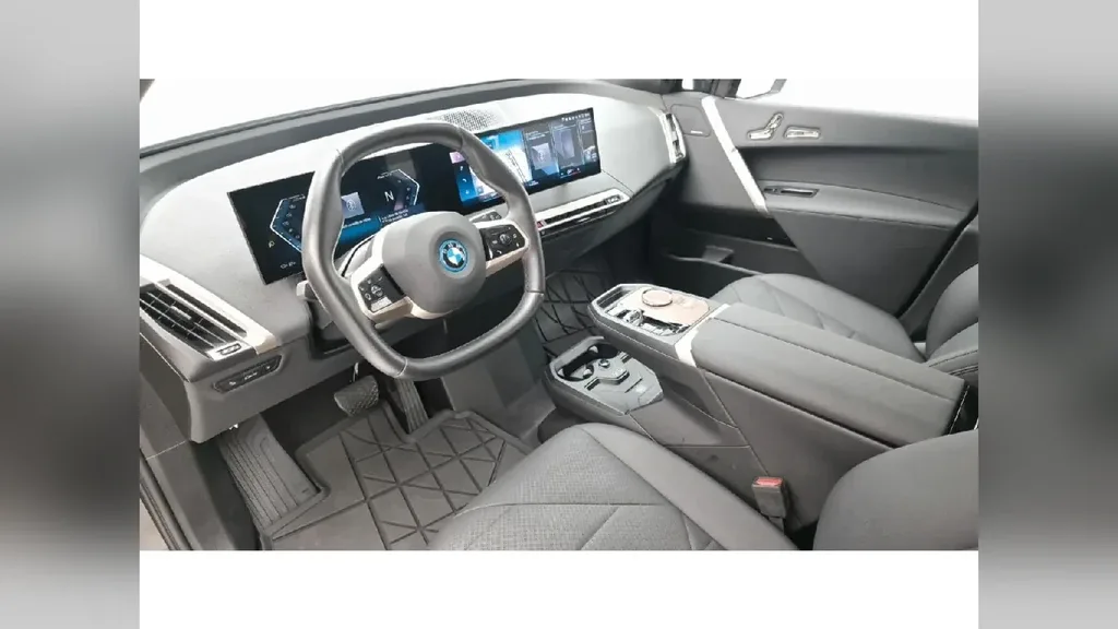 BMW Ix - Imagem 9