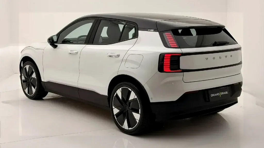 Volvo EX30 - Imagem 6