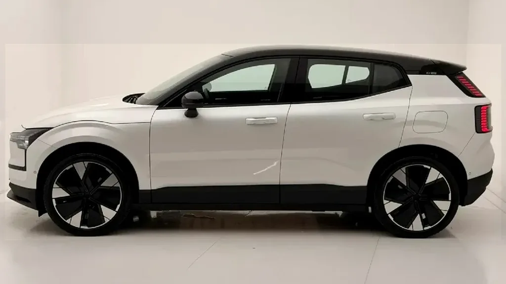 Volvo EX30 - Imagem 7