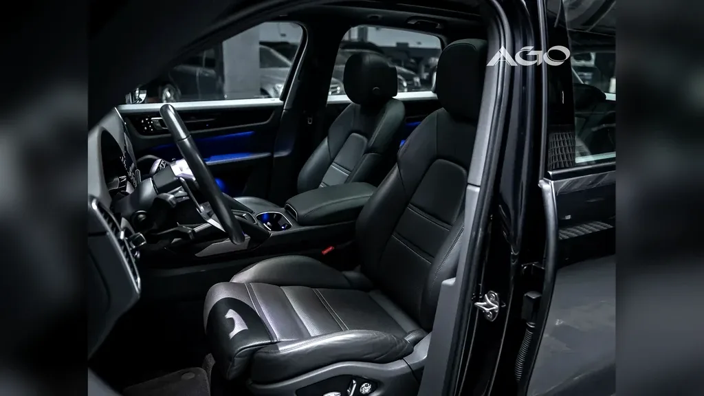 Porsche Cayenne E-hybrid - Imagem 12