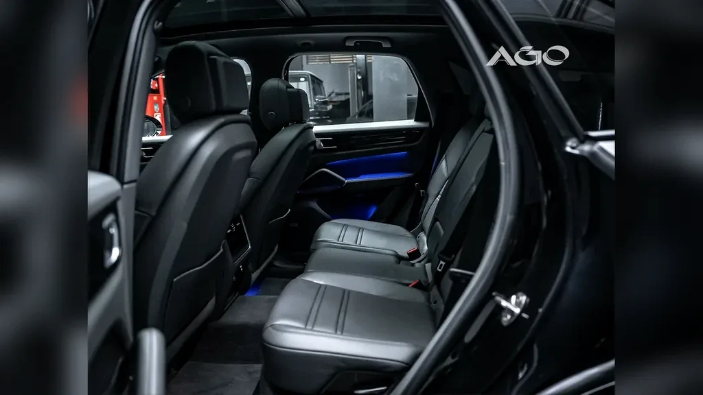 Porsche Cayenne E-hybrid - Imagem 13