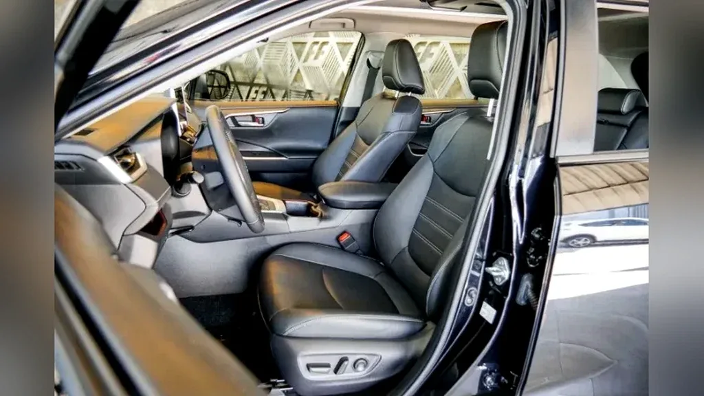 Toyota Rav4 - Imagem 14