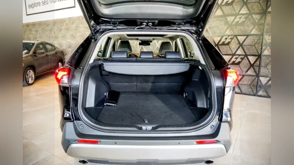 Toyota Rav4 - Imagem 18