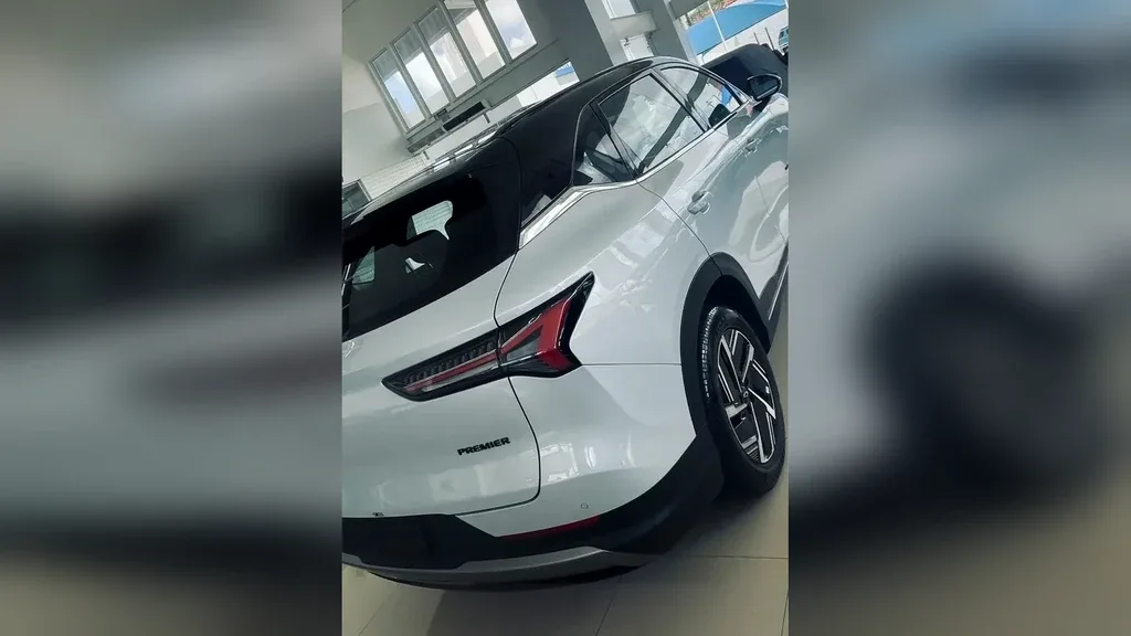 Chevrolet Captiva EV - Imagem 8