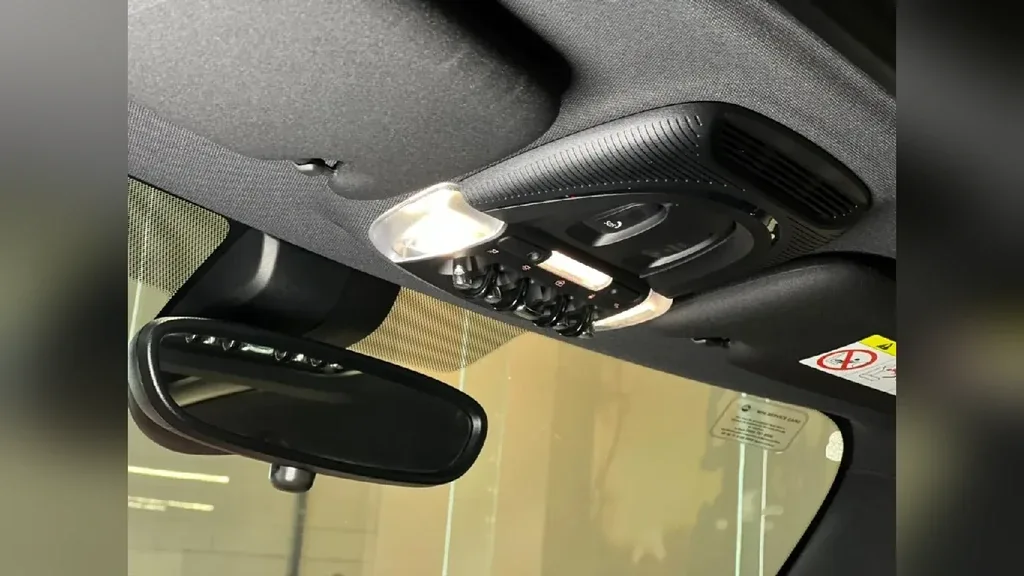 Mini Cooper SE - Imagem 13