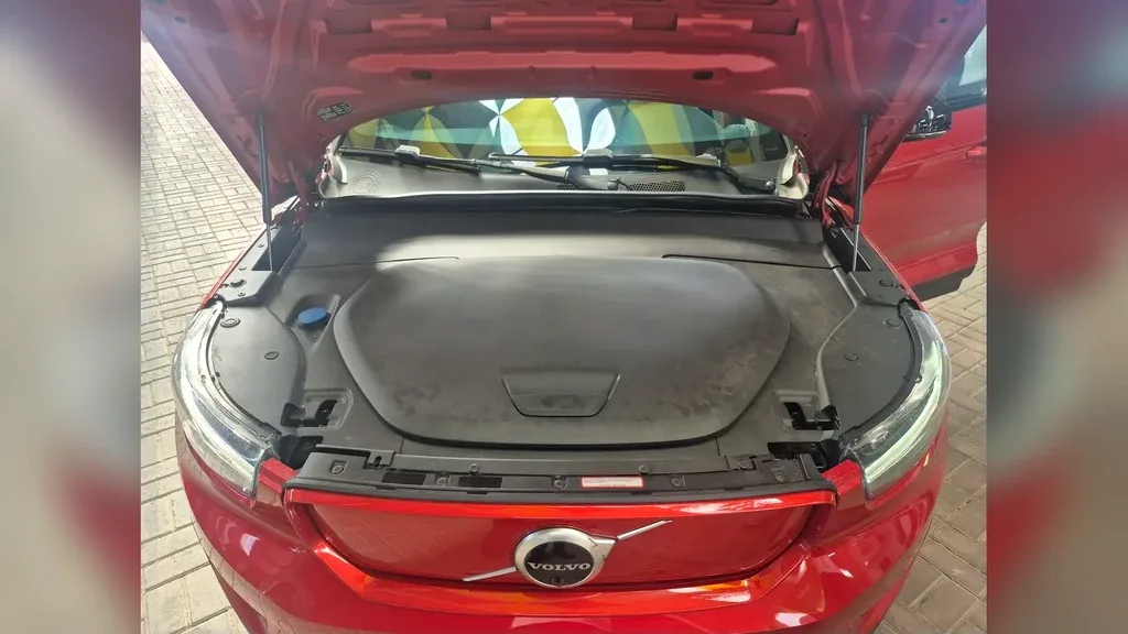 Volvo XC40 Recharge - Imagem 10