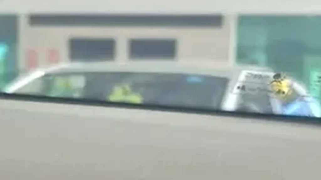 Volvo XC40 Recharge - Imagem 14