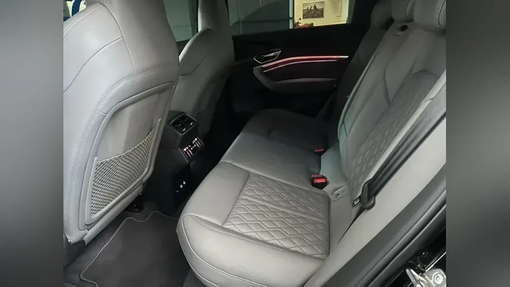 Audi E-tron Sportback - Imagem 10