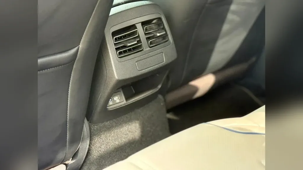 BYD King - Imagem 20