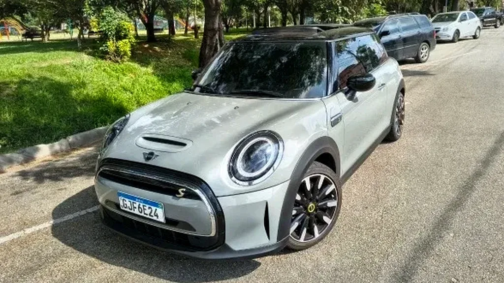 Mini Cooper SE - Imagem 2