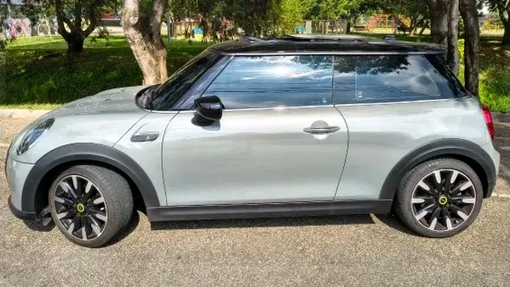 Mini Cooper SE - Imagem 3