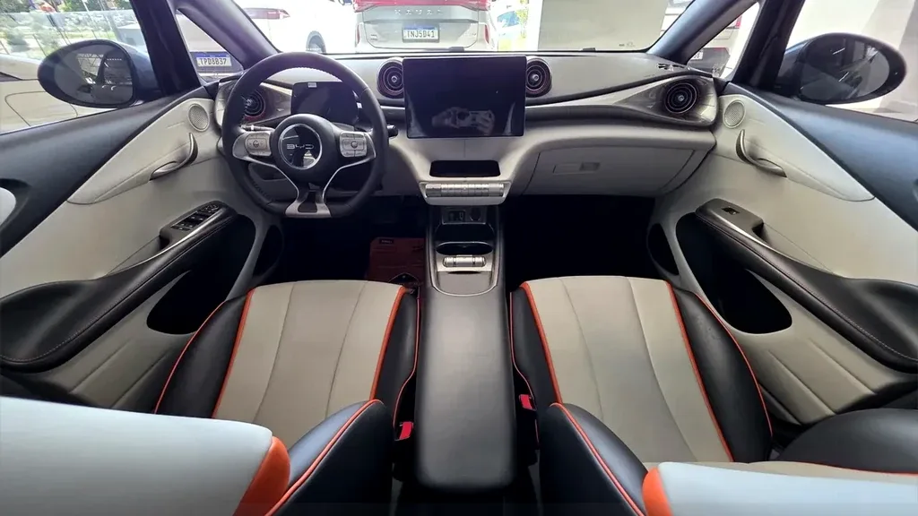 BYD Dolphin - Imagem 13