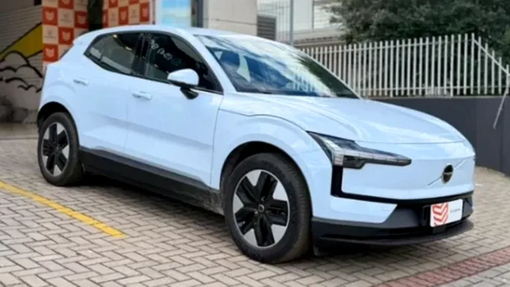 Volvo EX30 - Imagem 6