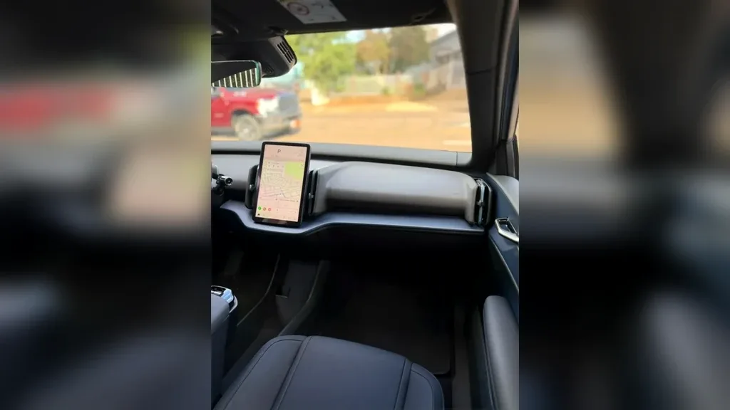 Volvo EX30 - Imagem 10