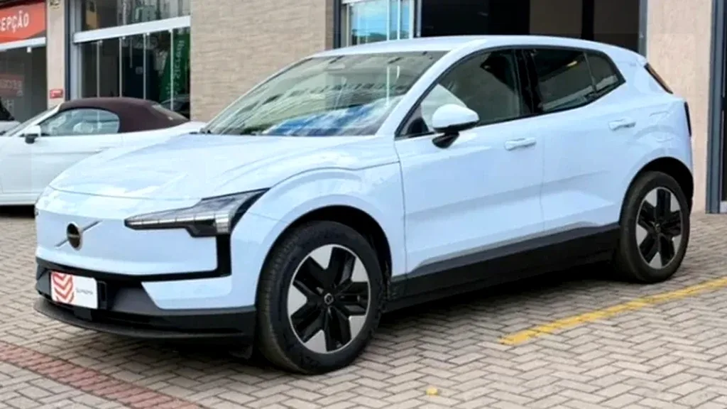 Volvo EX30 - Imagem 13